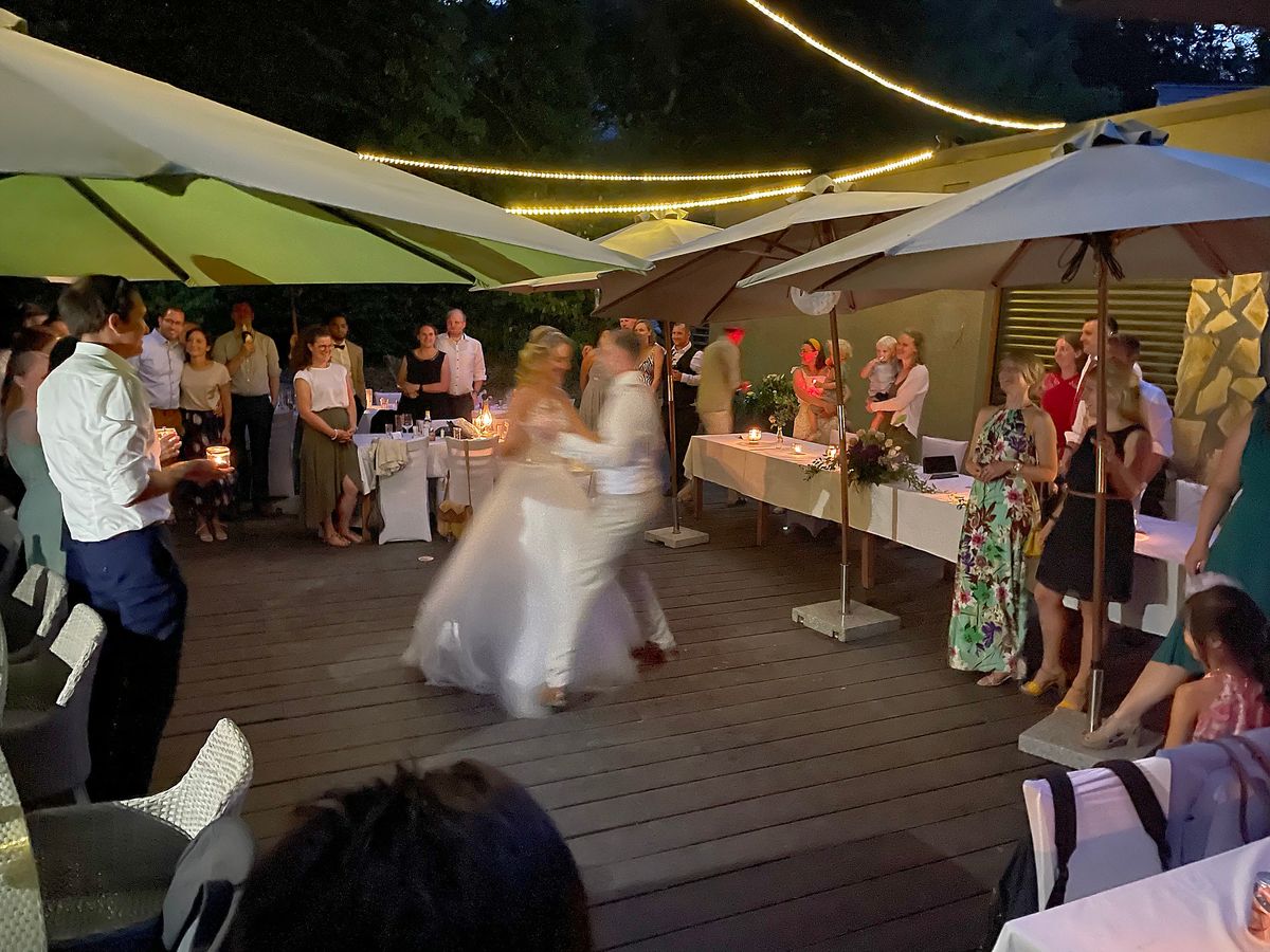Hochzeits-Tanz L&ouml;wenburg Herchen