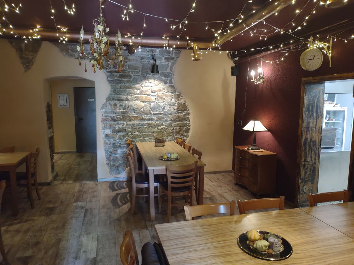 Löwenburg Restaurant Innenbereich